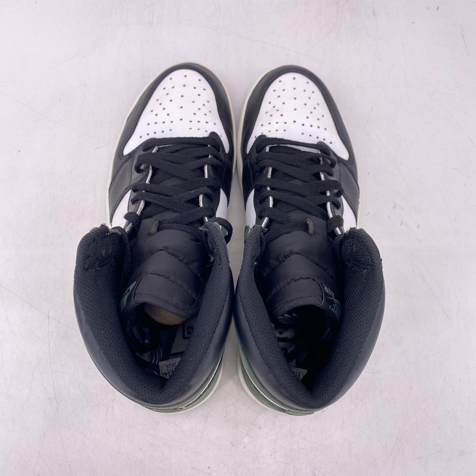 für Für 2024 ist ein Air First jordan 1 High OG Royal Reimagined geplant
