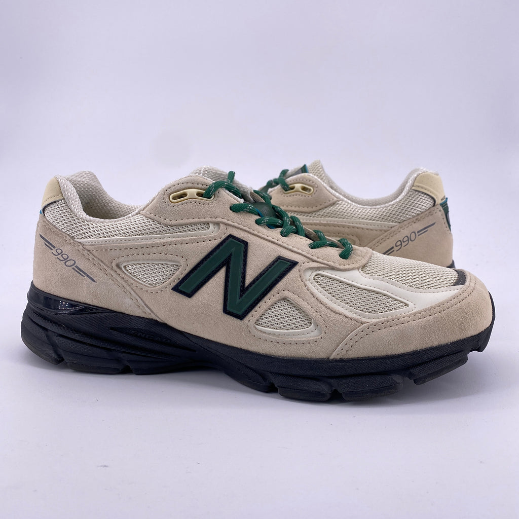 New Balance 990V4 "Teddy Santis Macadamia Nut" 2024 Used Size 9