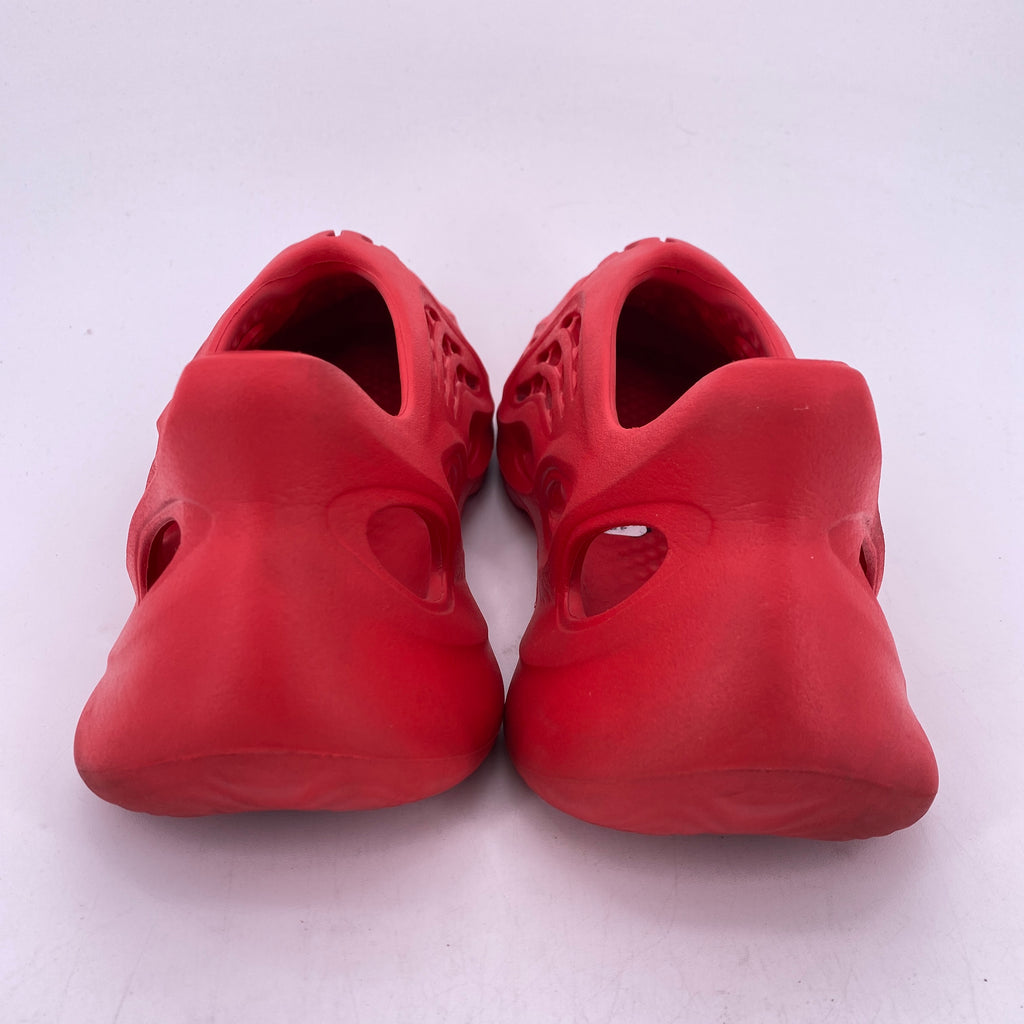 Yeezy Foam RNNR "Vermillion" 2021 Used Size 12