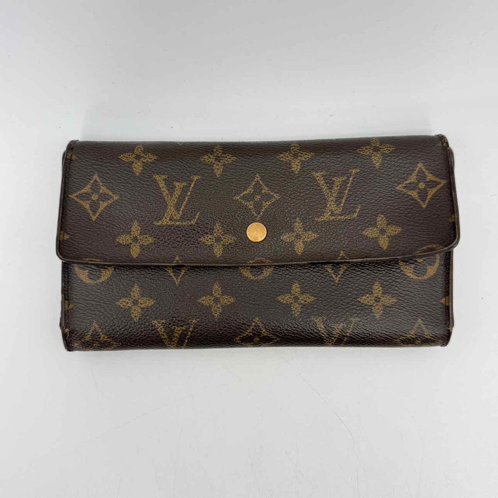 Louis Vuitton Wallet "MONOGRAM" Used Brown