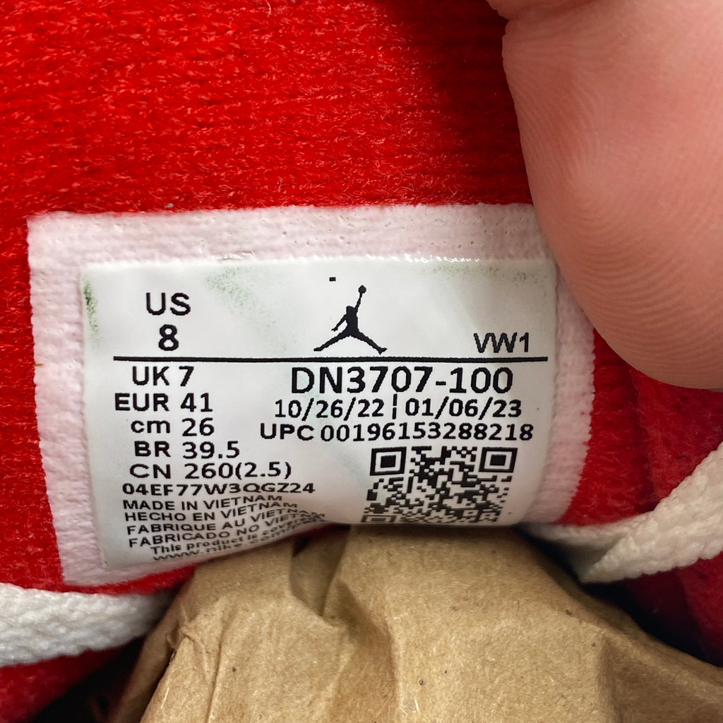 Air Jordan 3 Retro "White Cement Reimagined" 2023 Used Size 8