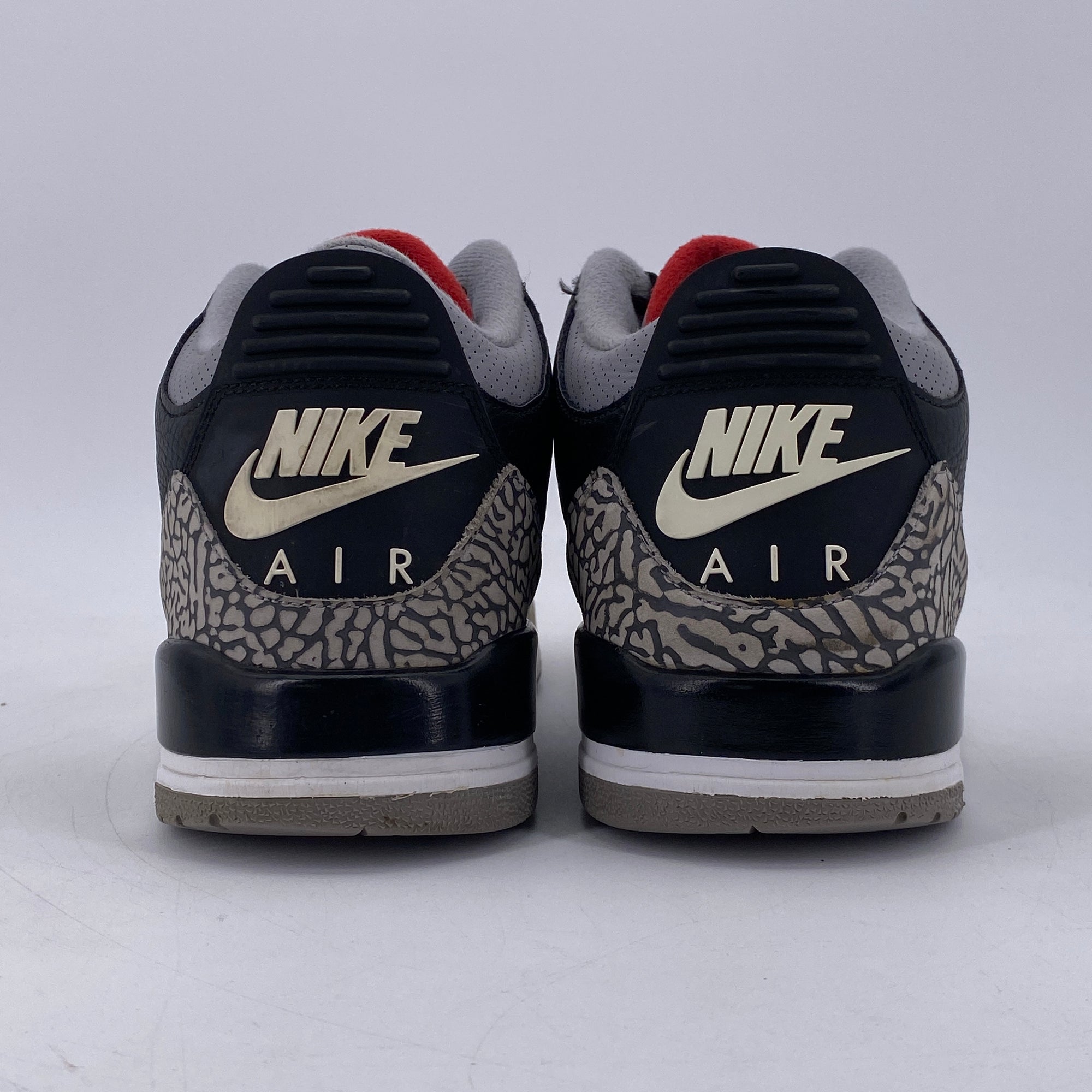 Air Jordan 3 Retro &quot;Black Cement&quot; 2018 Used Size 11.5