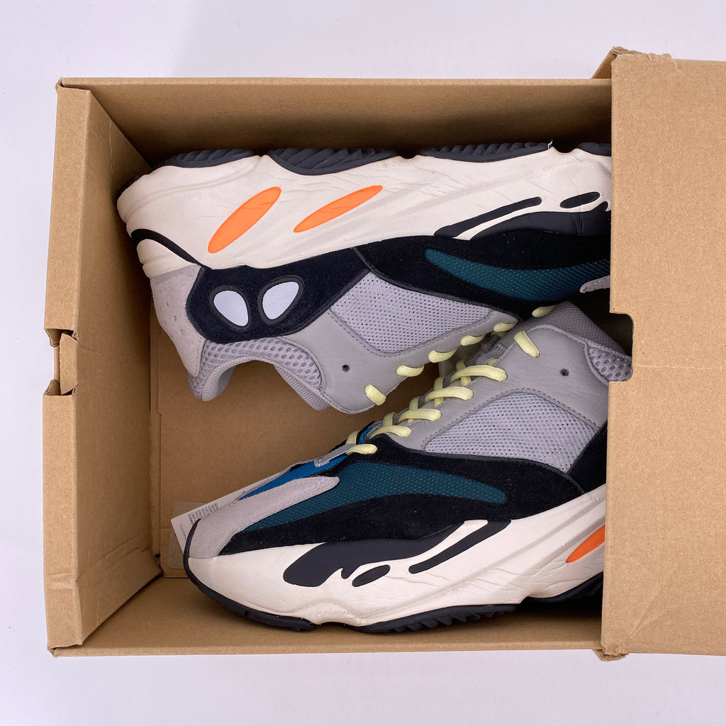 Yeezy 700 "Waverunner" 2022 Used Size 13
