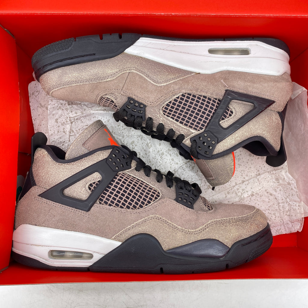 Air Jordan 4 Retro "Taupe Haze" 2021 Used Size 9.5