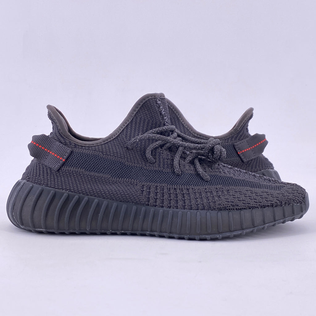 Yeezy 350 v2 "Black Non-Reflective" 2019 New Size 8.5
