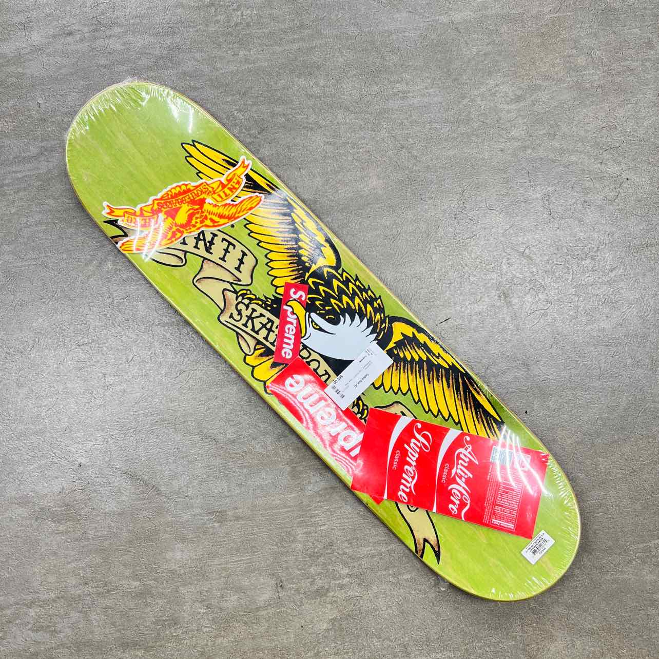 Supreme Skateboard &quot;ANTIHERO&quot; New