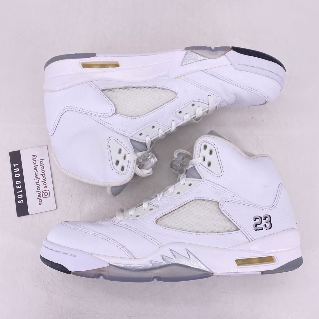 Air Jordan 5 Retro "Metallic White" 2015 Used Size 10