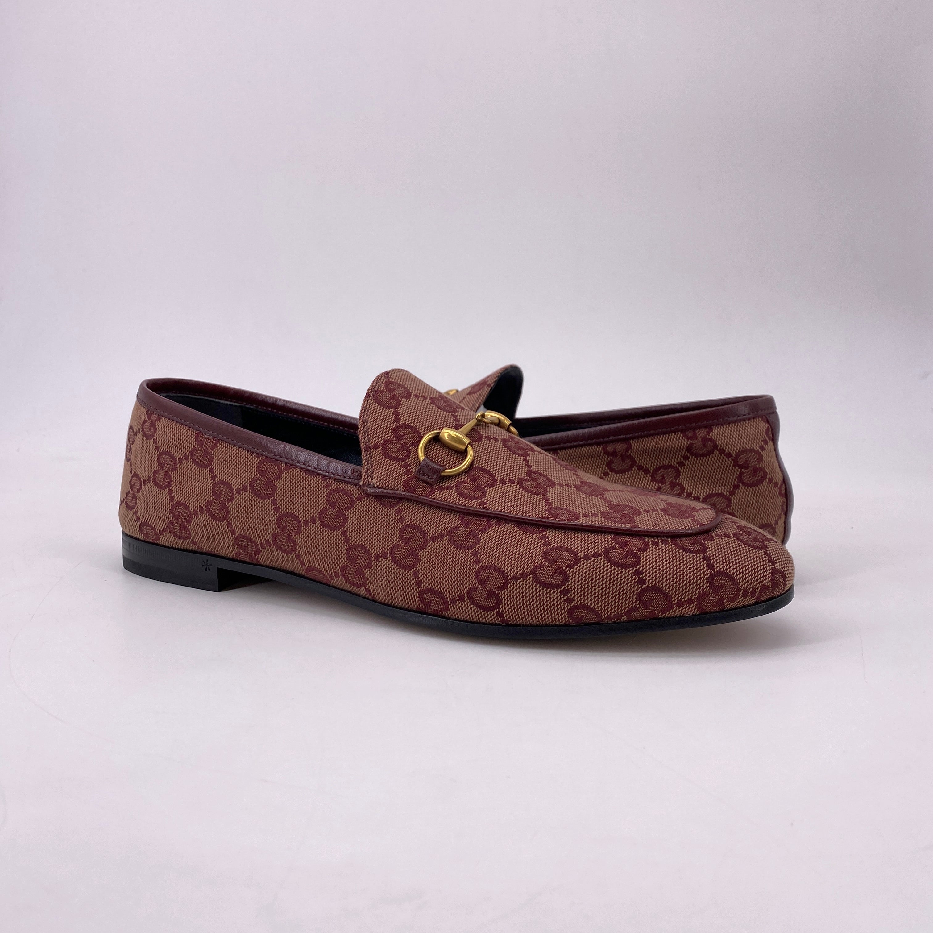 Gucci Loafer Monogram Size 39.5W SOLED OUT JC