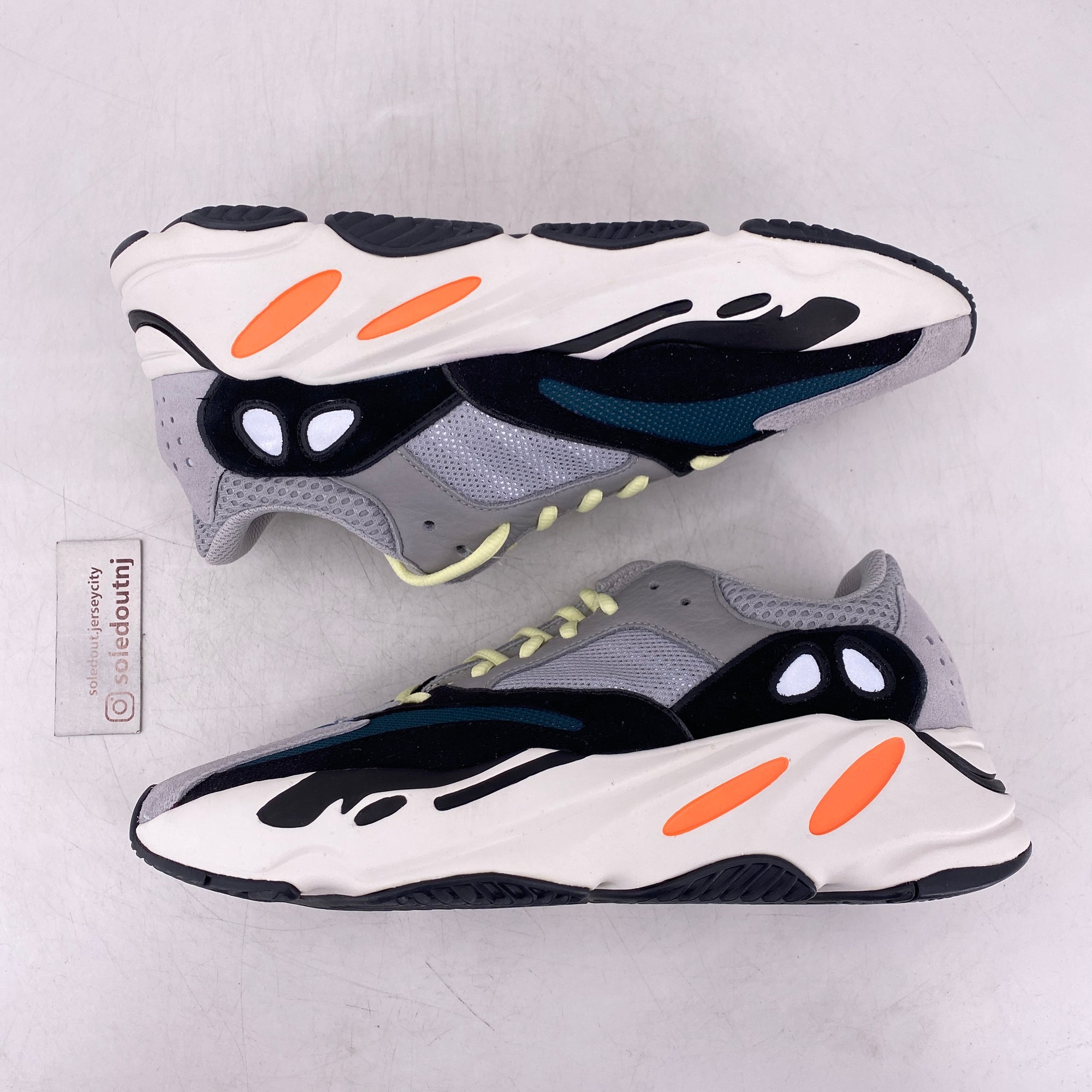 Yeezy 700 &quot;Waverunner&quot; 2018 New Size 8.5