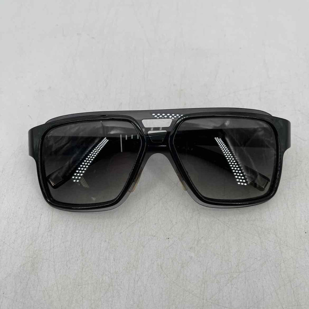 Louis Vuitton Sunglasses "ENIGME" Used Black