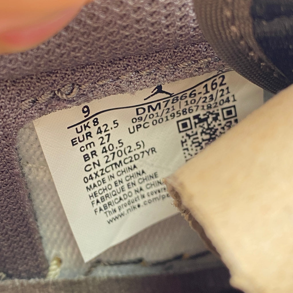 Air Jordan 1 Low OG SP "Reverse Mocha" 2022 Used Size 9