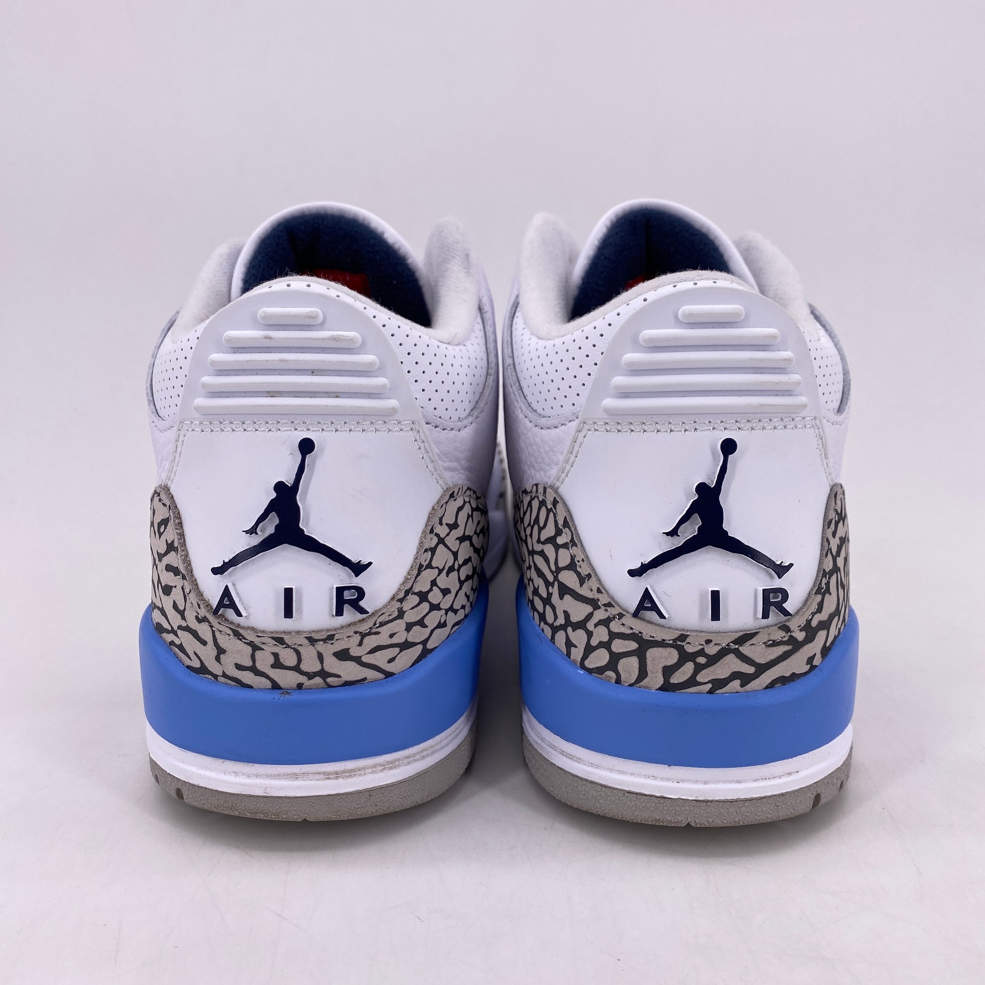 Air Jordan 3 Retro &quot;Unc&quot; 2020 Used Size 8