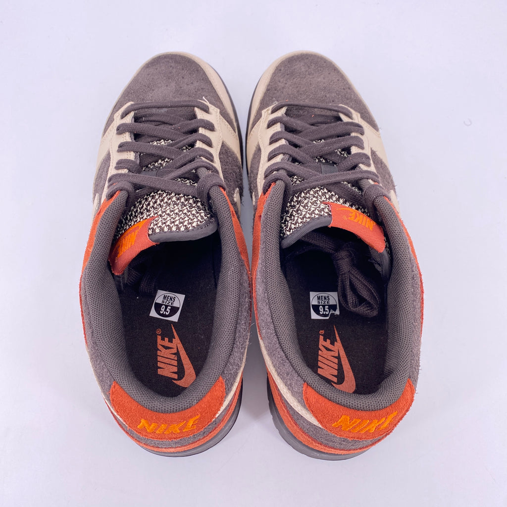 Nike Dunk Low "Red Panda" 2023 Used Size 9.5