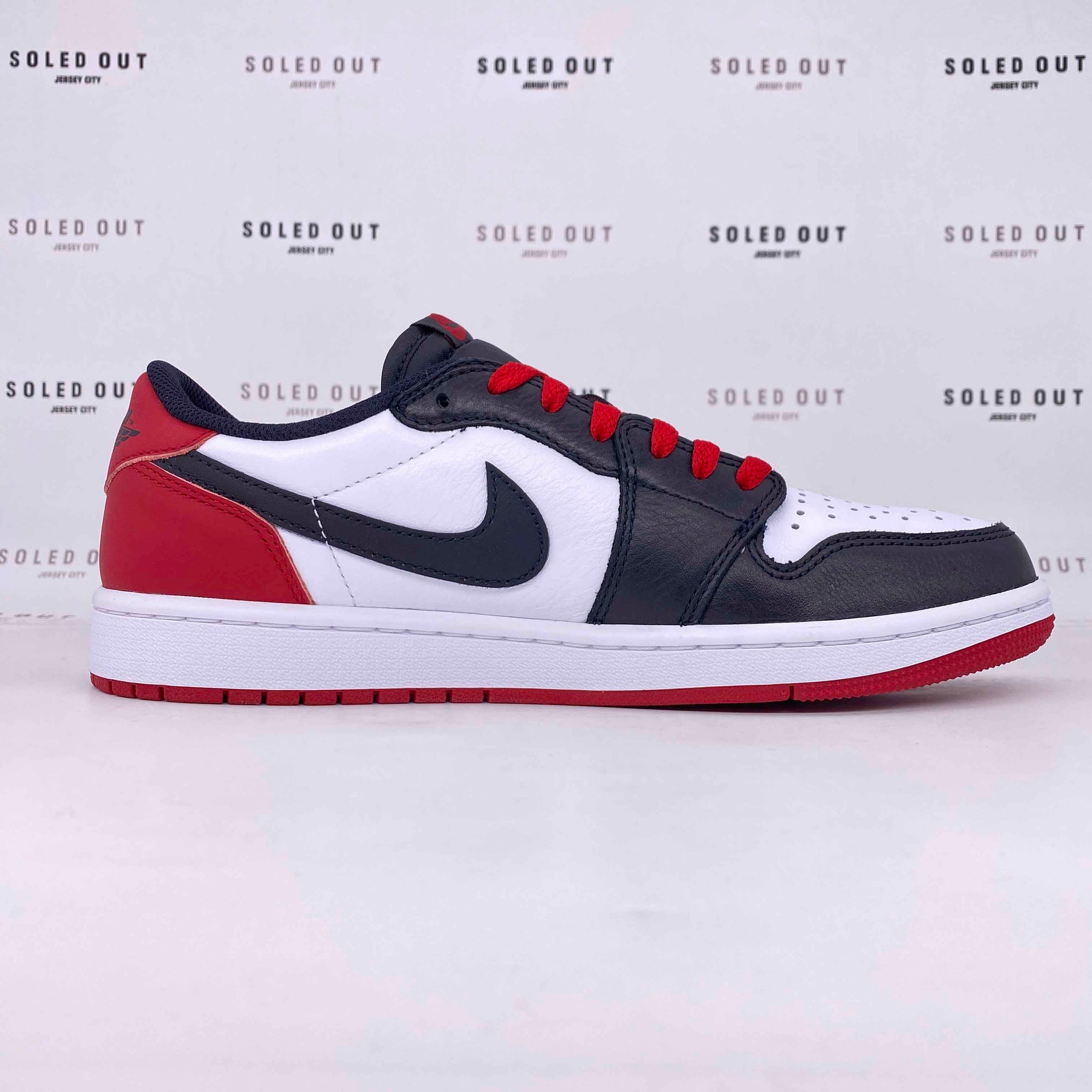 Air Jordan 1 Retro Low &quot;Black Toe&quot; 2023 New Size 8.5