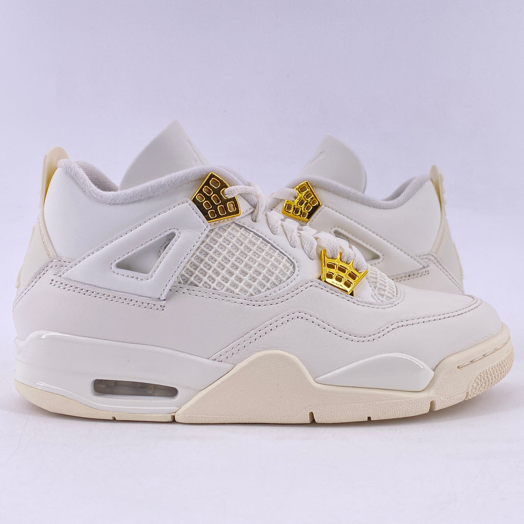 Air Jordan (W) 4 Retro "Metallic Gold" 2024 Used Size 8W