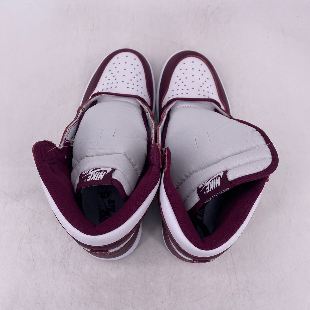 Air Jordan 1 Retro High OG "Bordeaux" 2021 New Size 10