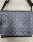 Louis Vuitton Messenger Bag "MONOGRAM" Used Black