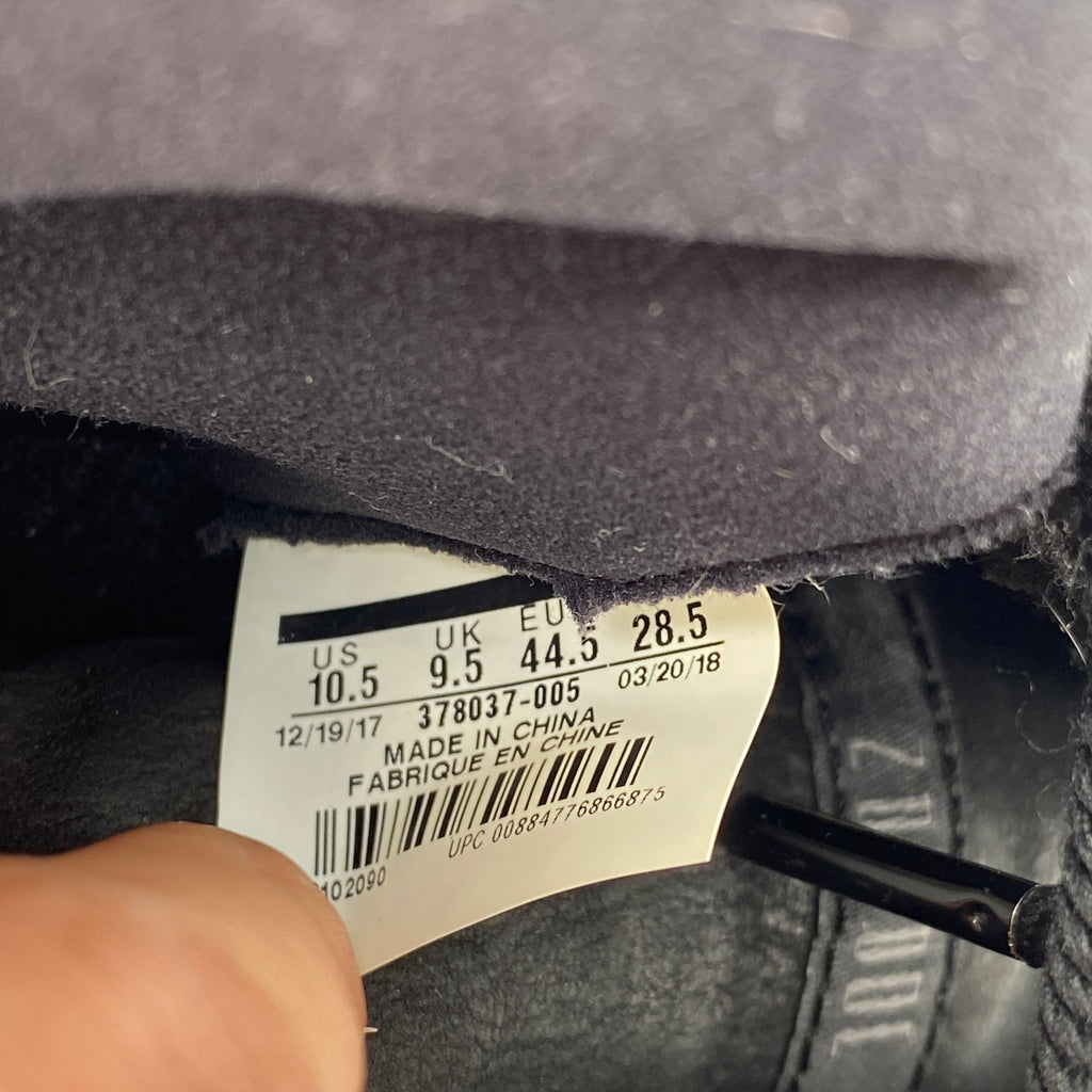 Air Jordan 11 Retro "Cap & Gown" 2018 Used Size 10.5