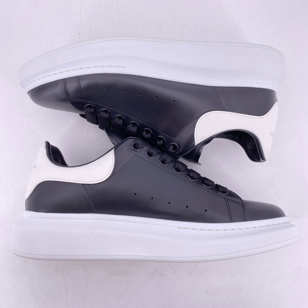 Alexander McQueen Oversized Sneaker "Black White"  Used Size 43.5