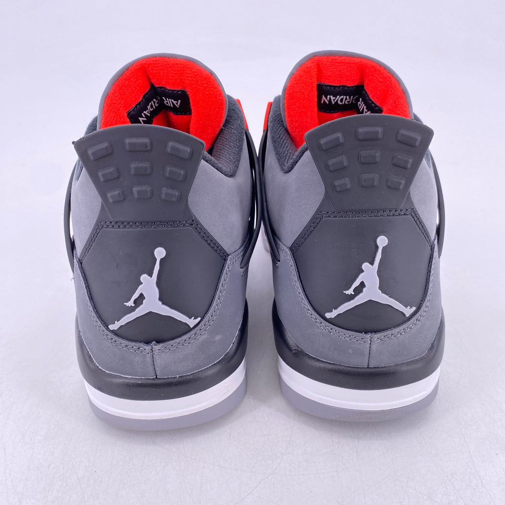 Air Jordan 4 Retro "Infrared" 2022 Used Size 11