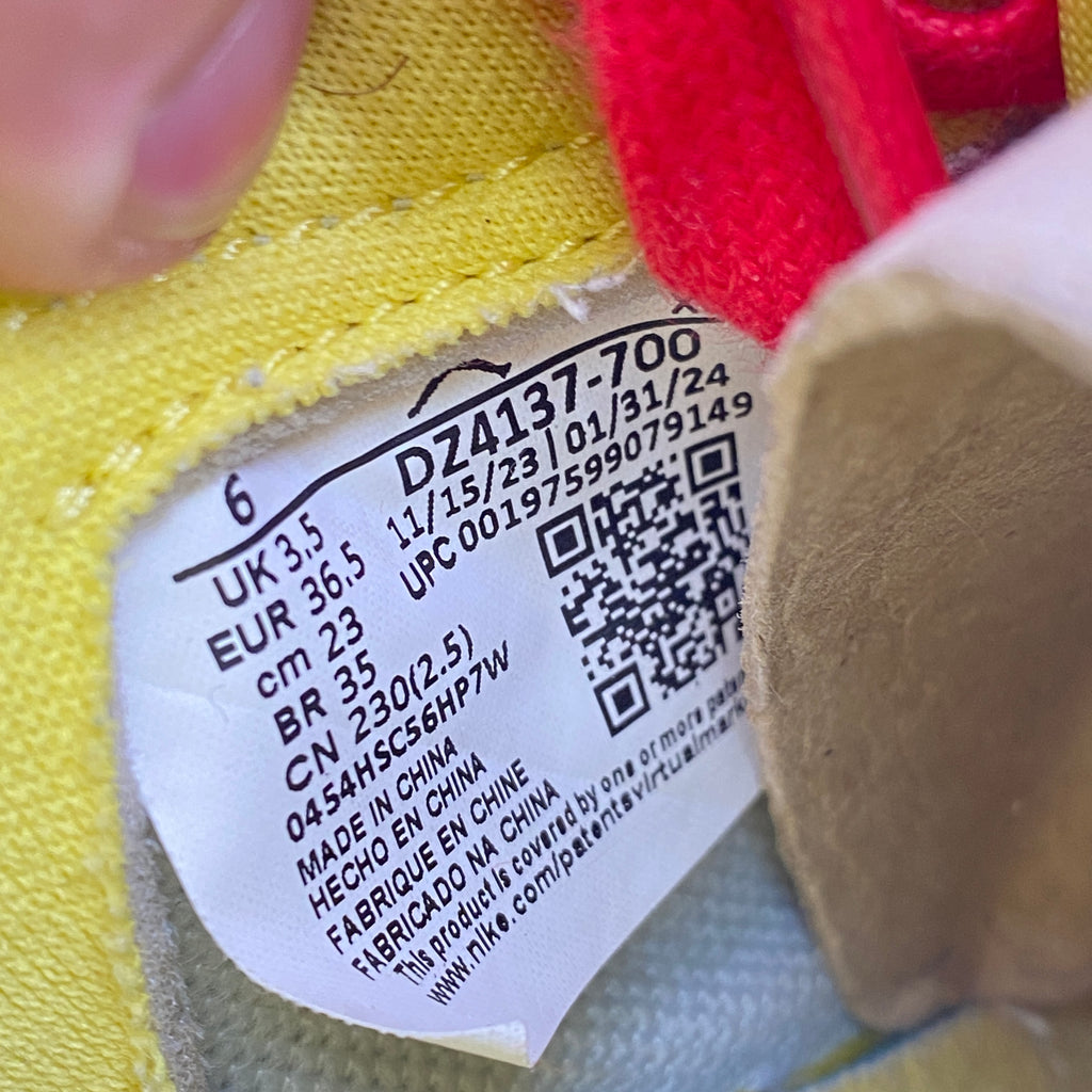 Air Jordan (W) 1 Low OG "Canary" 2024 Used Size 6W