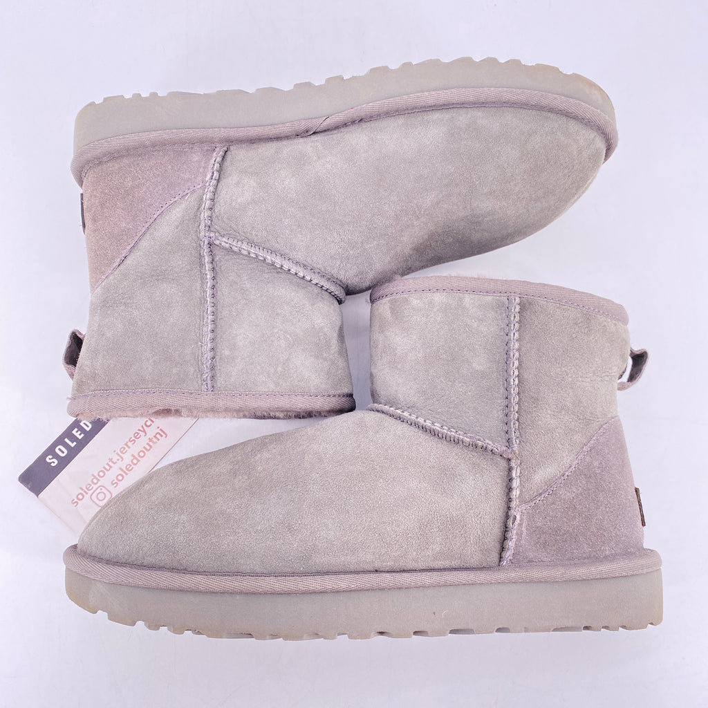 UGG (W) Classic Mini II "Grey"  Used Size 9W