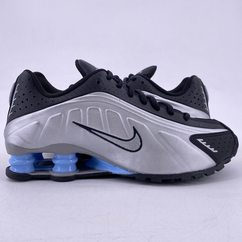 Nike (GS) Shox R4 "Black Psychic Blue" 2025 Used Size 6Y