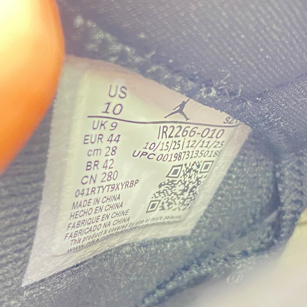 Air Jordan 6 Retro "Cap & Gown" 2026 New Size 10