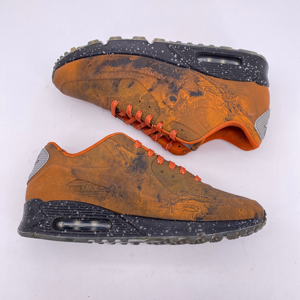 Nike Air Max 90 "Mars Landing" 2018 Used Size 10