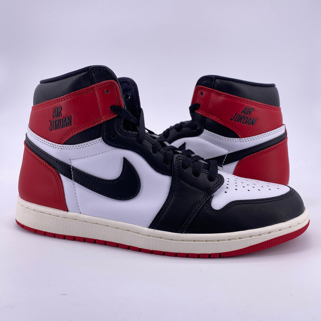 Air Jordan 1 Retro High OG "Black Toe Reimagined" 2025 Used Size 11