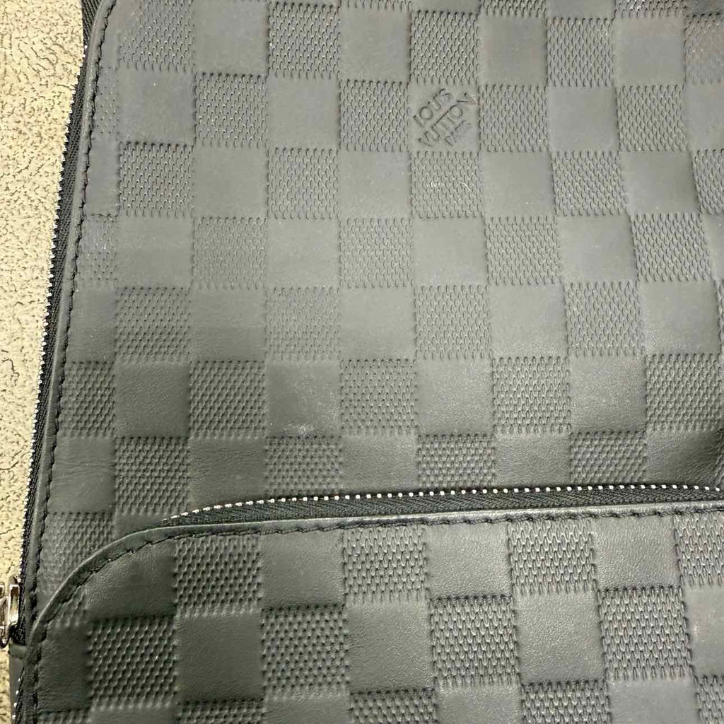 Louis Vuitton SLING BAG "DAMIER INFINI" Used Black