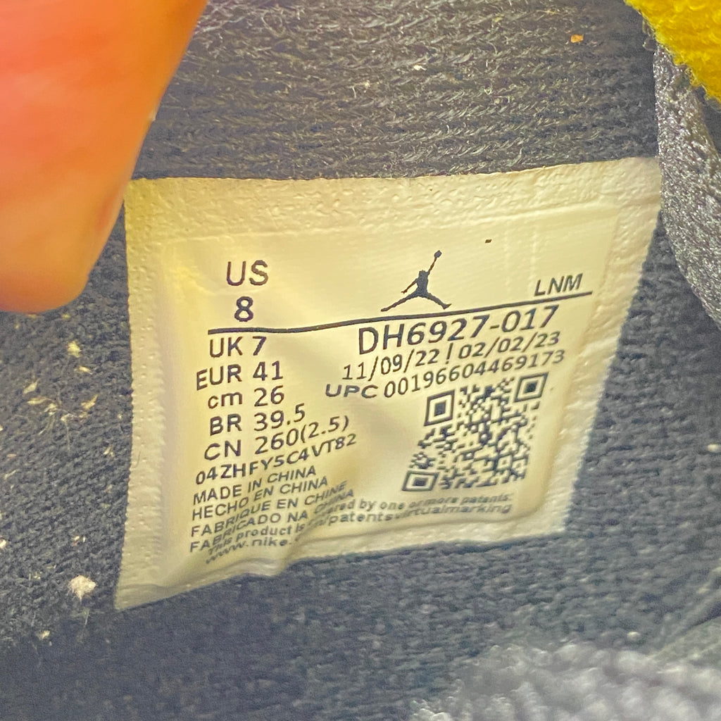 Air Jordan 4 Retro "Thunder" 2023 Used Size 8