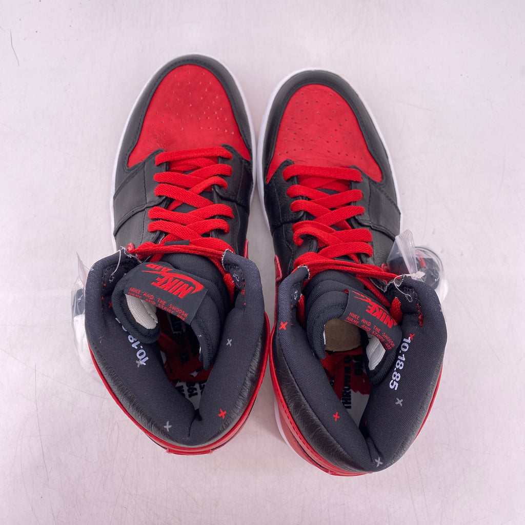 Air Jordan 1 Retro High OG "Banned" 2011 New Size 9.5