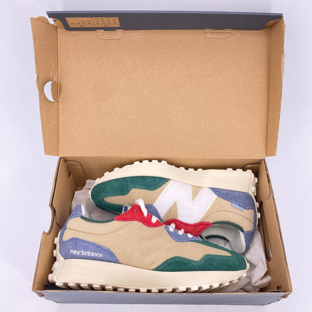 New Balance 327 "Nightwatch Green"  New Size 7