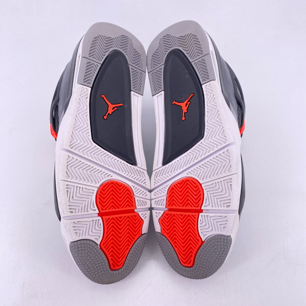 Air Jordan 4 Retro "Infrared" 2022 Used Size 12