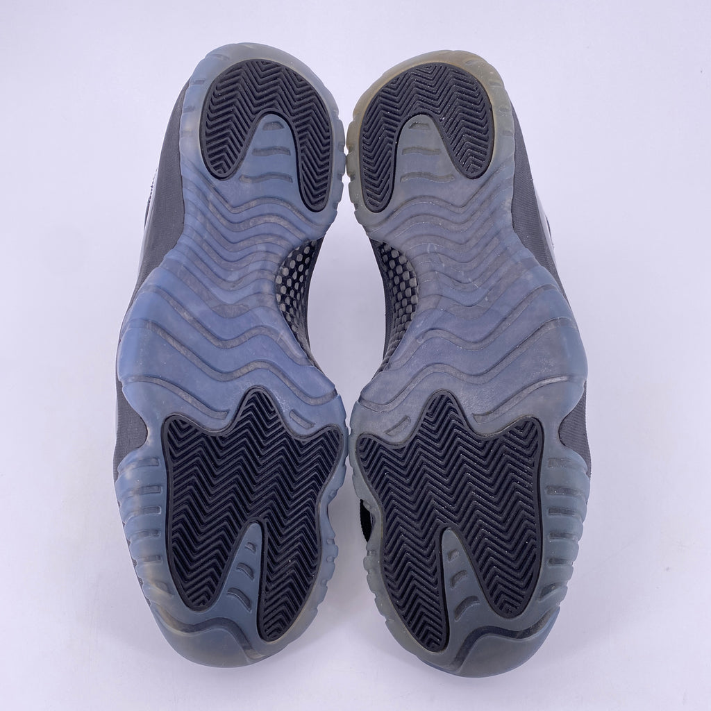 Air Jordan 11 Retro "Cap & Gown" 2018 Used Size 12