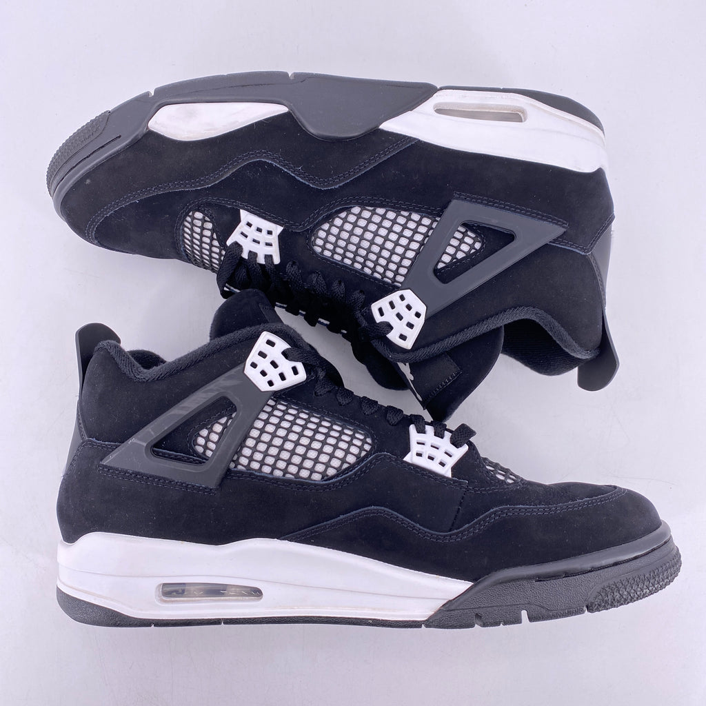 Air Jordan 4 Retro "White Thunder" 2024 Used Size 11.5