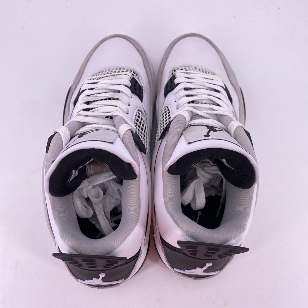 Air Jordan 4 Retro "Military Black" 2022 Used Size 9.5