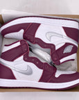 Air Jordan 1 Retro High OG "Bordeaux" 2021 New Size 8.5