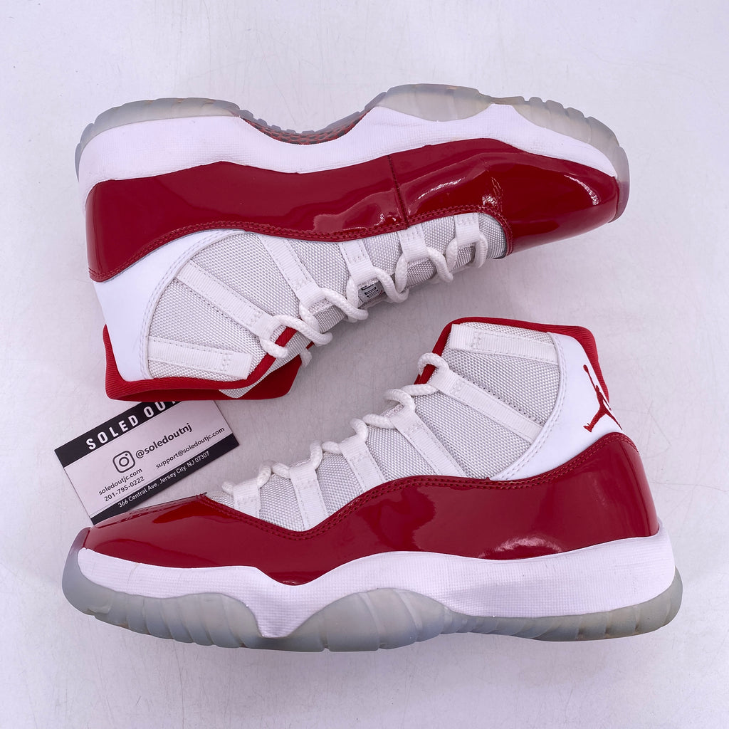 Air Jordan 11 Retro "Cherry" 2022 Used Size 9.5