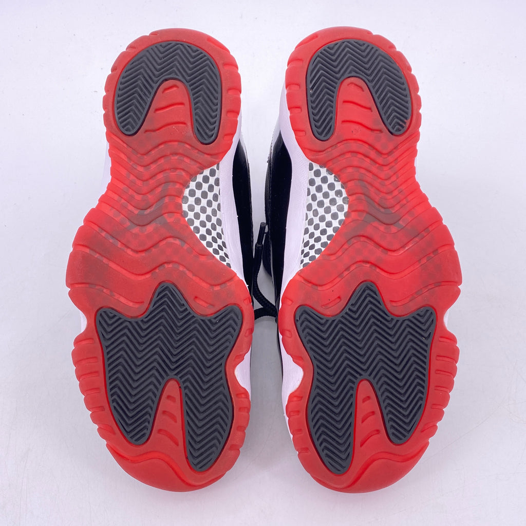 Air Jordan 11 Retro "Bred" 2019 Used Size 9