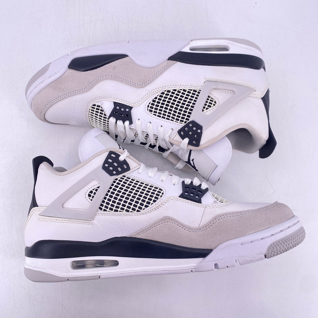 Air Jordan 4 Retro "Military Black" 2022 Used Size 11