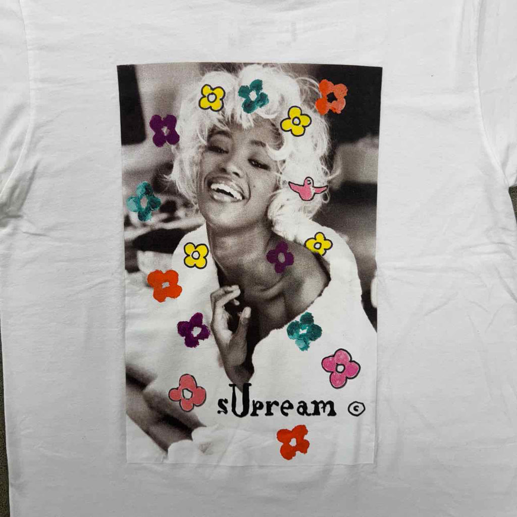 Supreme T-Shirt "NAOMI" White Used Size L