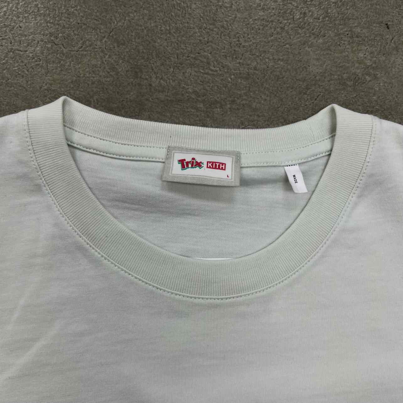 Kith T-Shirt &quot;TRIX KITHMAS&quot; Sandrift New Size L
