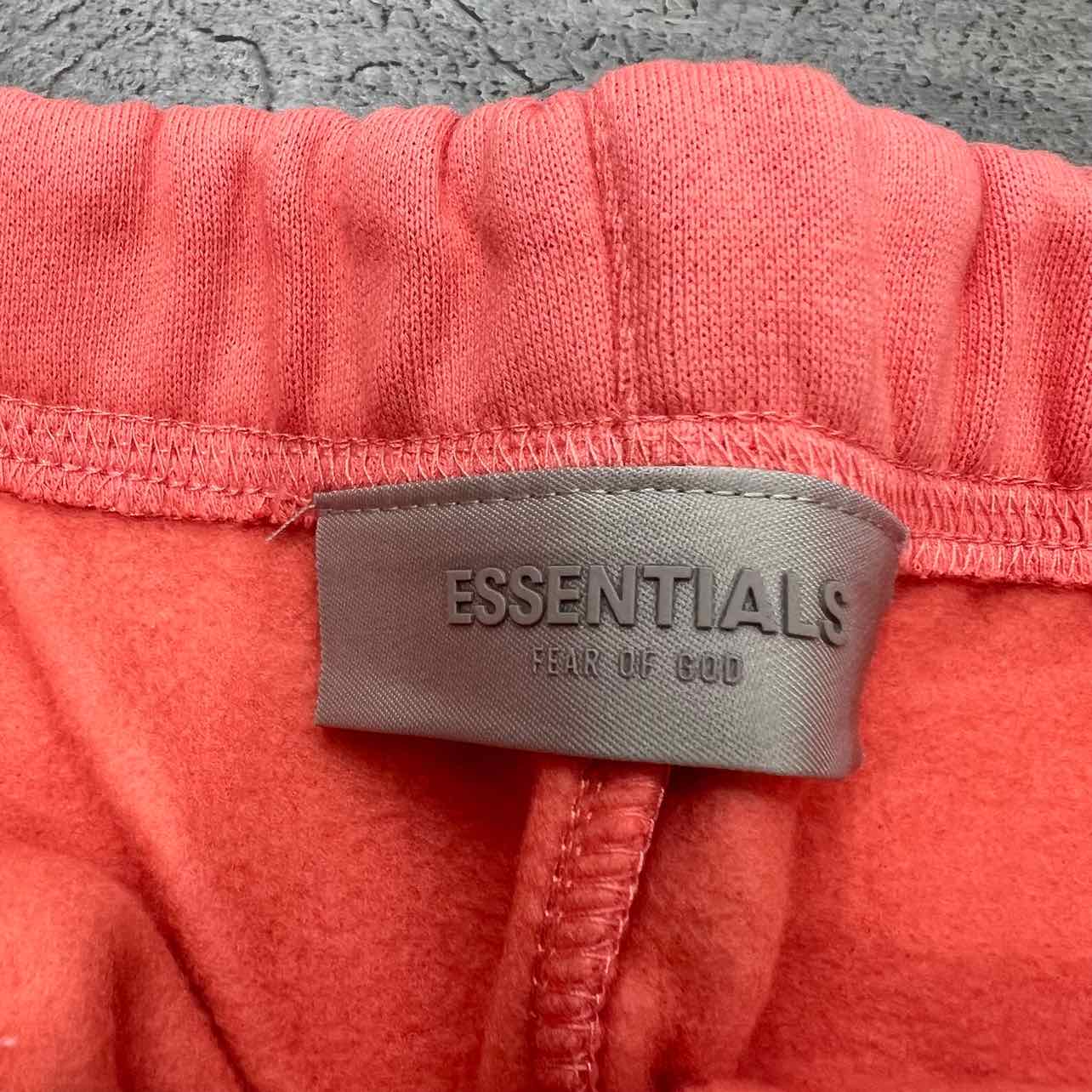 Fear of God Shorts "ESSENTIALS" Coral New Size XS