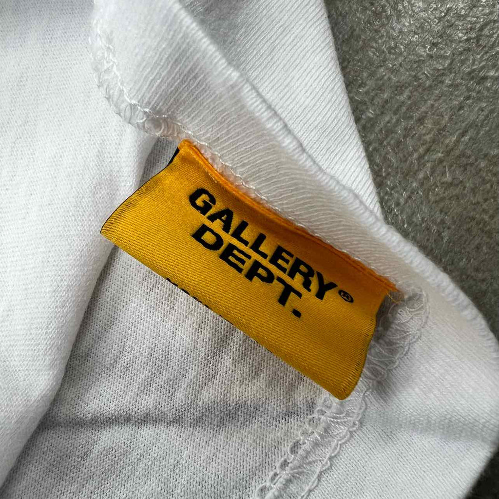 Gallery DEPT. T-Shirt "ART THAT KILLS" White New Size M