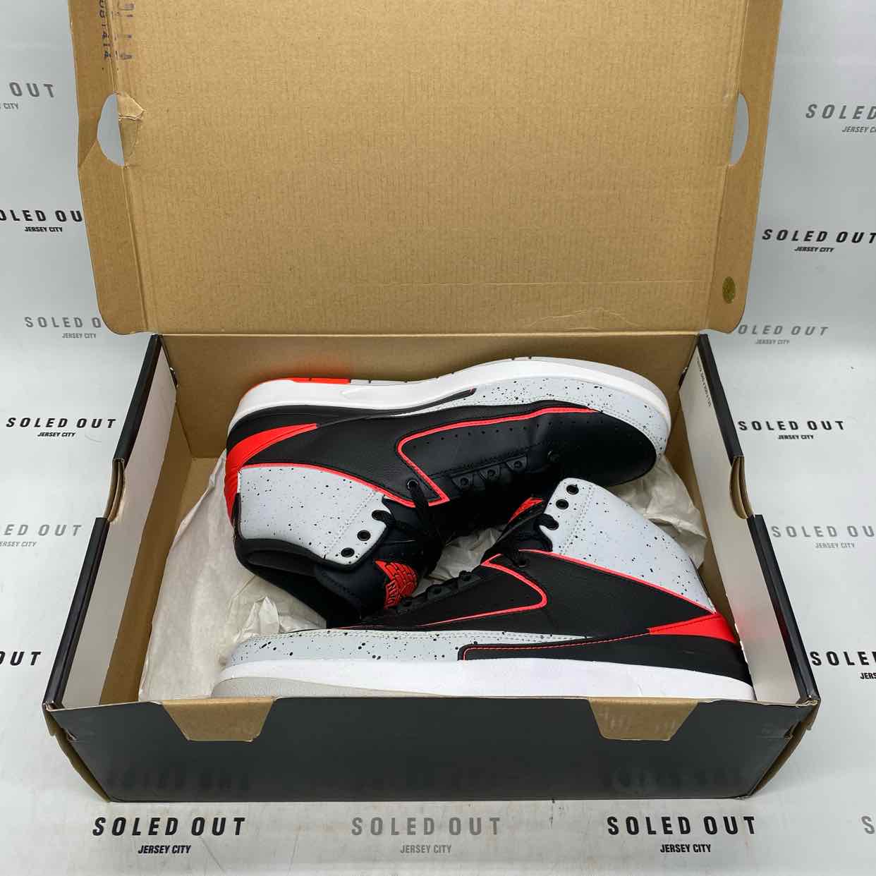 Air Jordan 2 Retro &quot;Infrared Cement&quot; 2014 Used Size 9.5