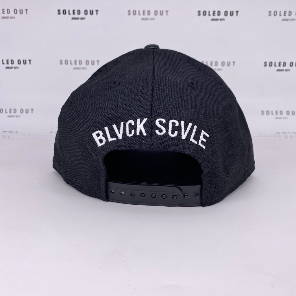 Black Scale Snapback "ILLEGAL" Used Black