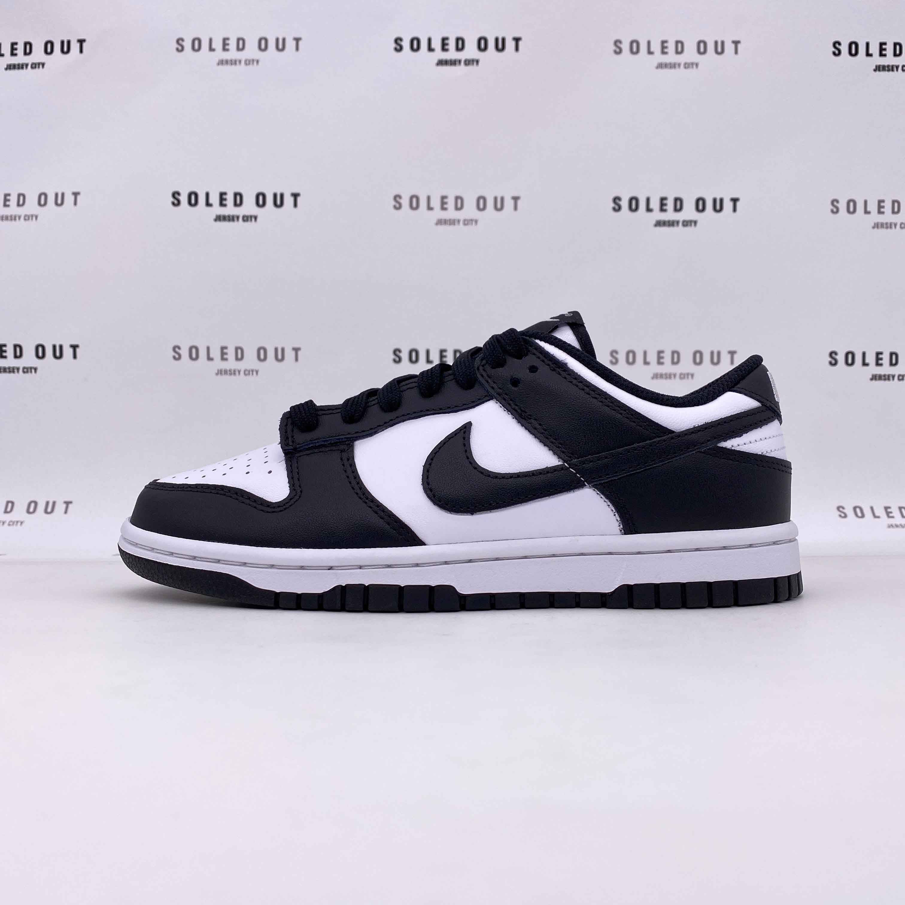 Nike (W) Dunk Low &quot;Black White&quot; 2022 New Size 9.5W
