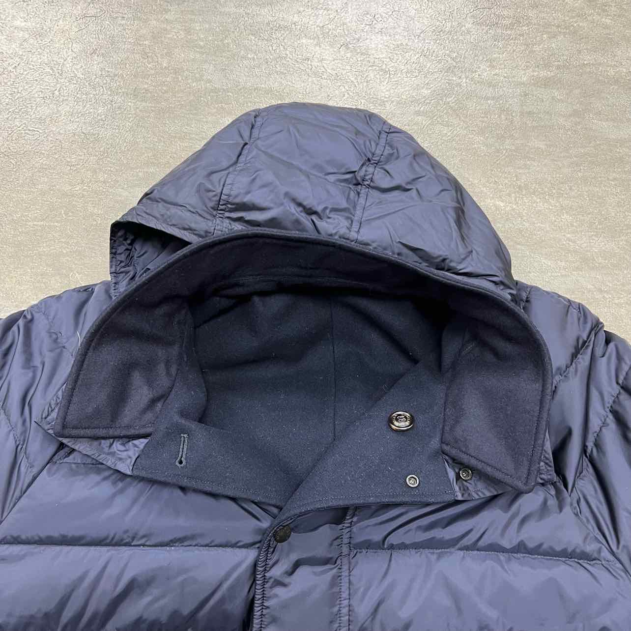 Moncler Jacket "TILLEUL GIUBBOTTO" Navy Used Size 6